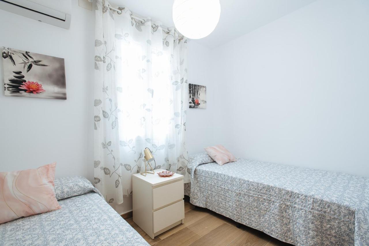 El Apartamento Del Reloj De Sol Σεβίλλη Εξωτερικό φωτογραφία