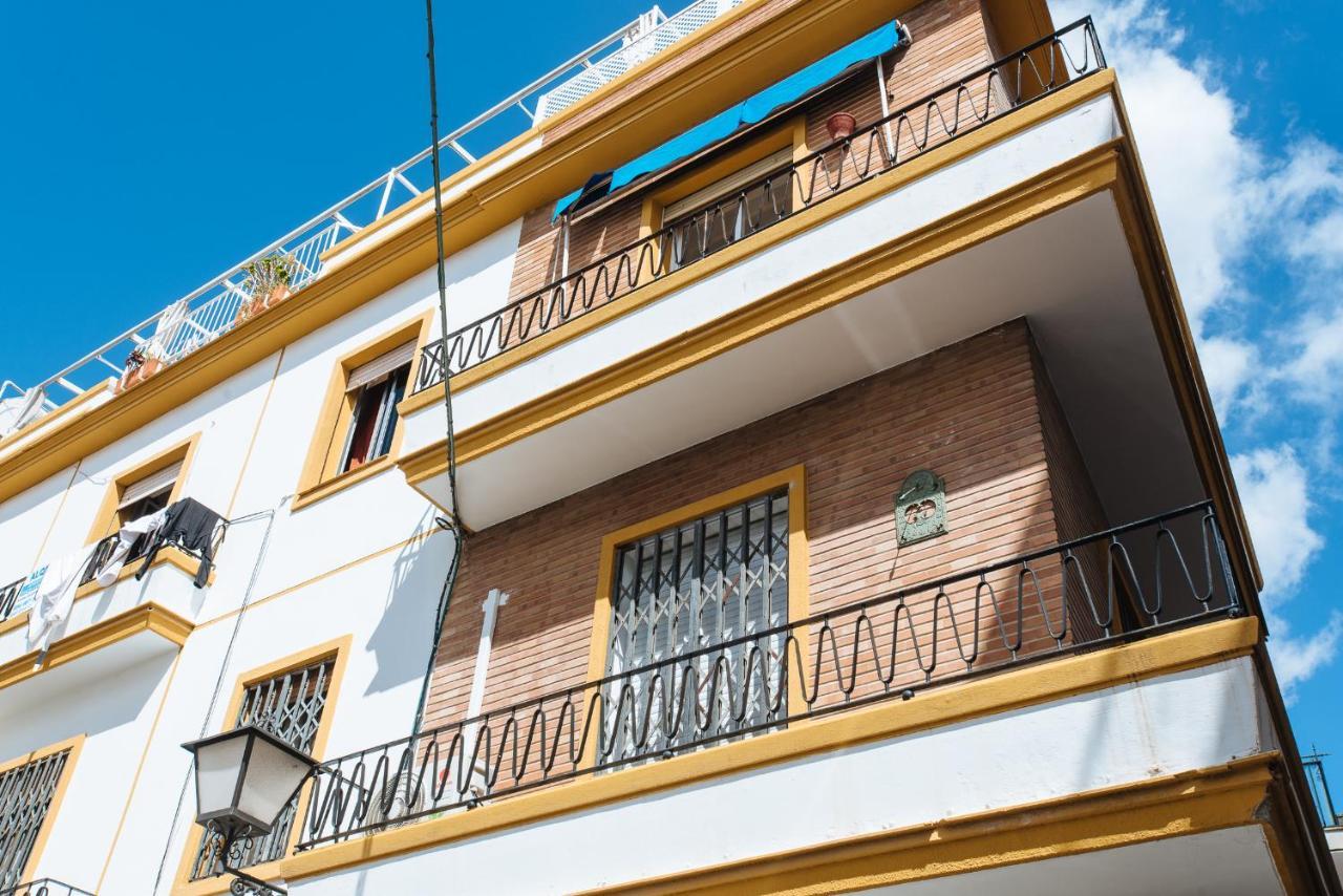 El Apartamento Del Reloj De Sol Σεβίλλη Εξωτερικό φωτογραφία